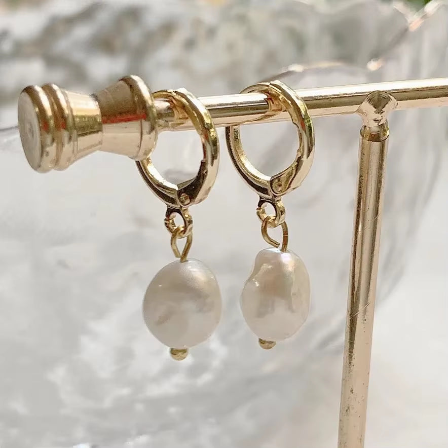 Gold Color Natural Freshwater Pearl  Earrings Irregular Baroque Pearl Tassel  Charm Small Loop Huggie Pearl Earring